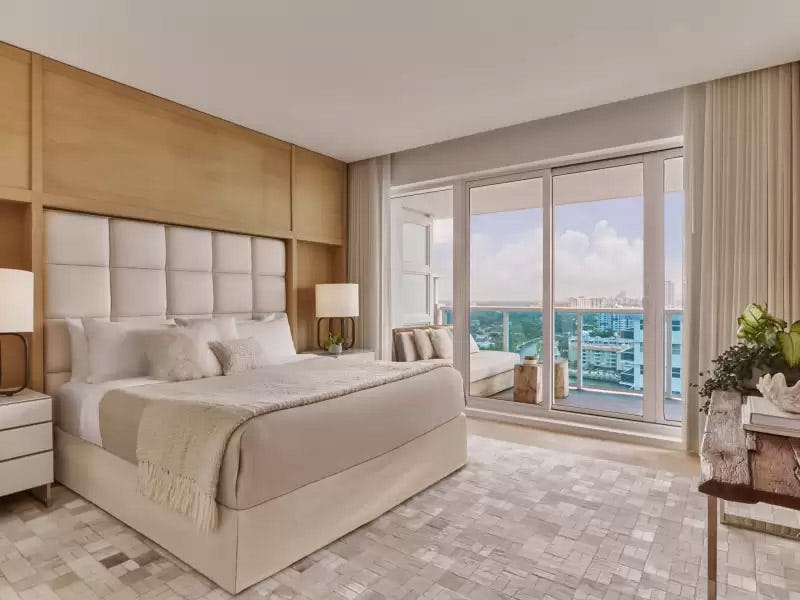 Ocean View Three Bedroom Penthouse with Balcony