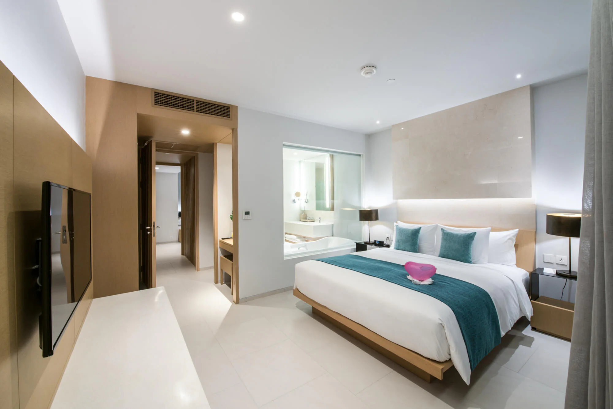 ace-of-hua-hin-resort-thailand-2-bedroom-ace-suite-premium-view-01_11596