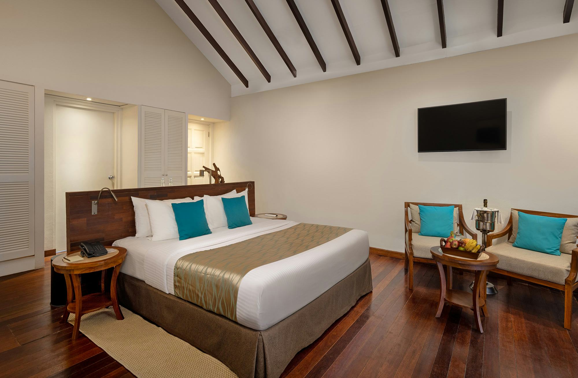 Deluxe Family Beach Villa