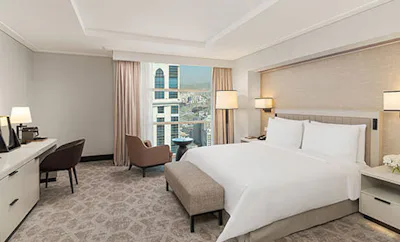 Deluxe Room King City View