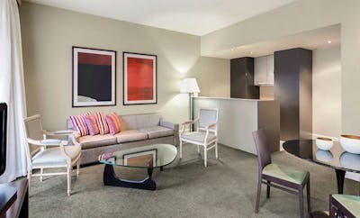 PREMIER GRAND 1 BEDROOM KING OR TWIN