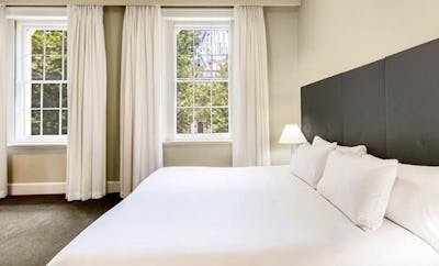 PREMIER GRAND 2 BEDROOM KING OR TWIN