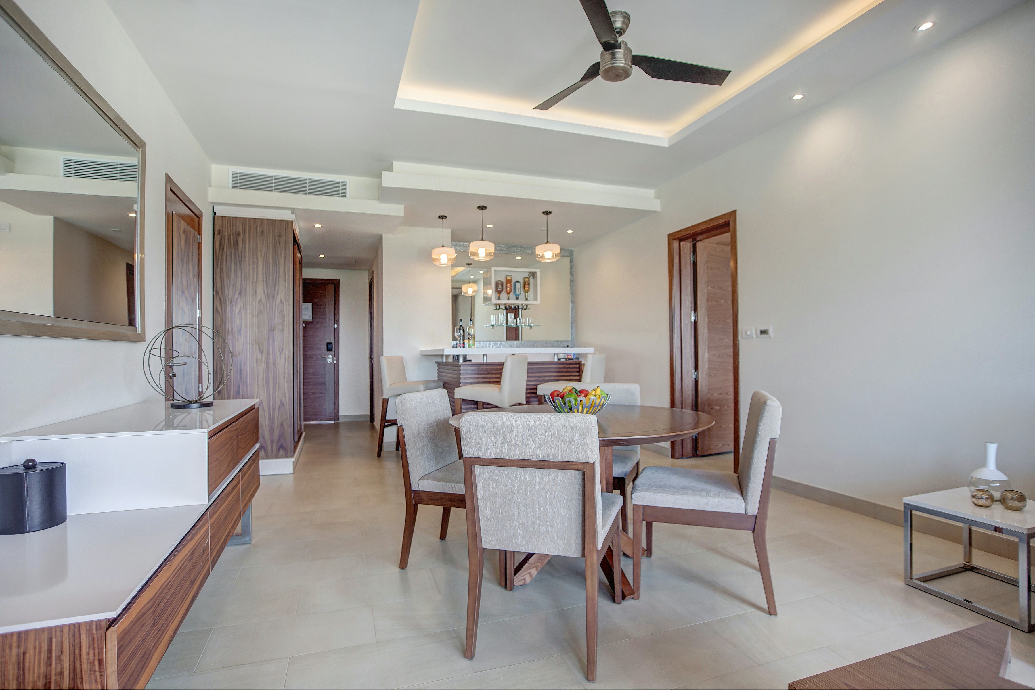 Diamond Club Luxury Presidential One Bedroom Suite