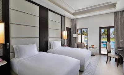 Deluxe Partial Sea View