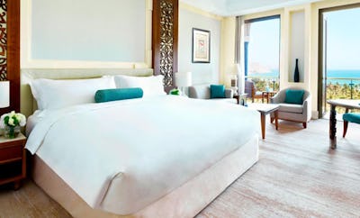 Deluxe Sea View Room