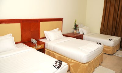 Al Jabal Rooms Triple Room