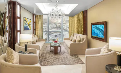 ROYAL SUITE PANORAMIC KAABA VIEW