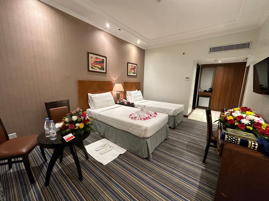 al-massa-grand-hotel-makkah-saudi-arabia-the-massa-house-of-faiezeen-01_12093