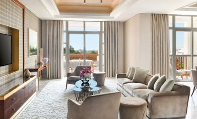 Signature Suite