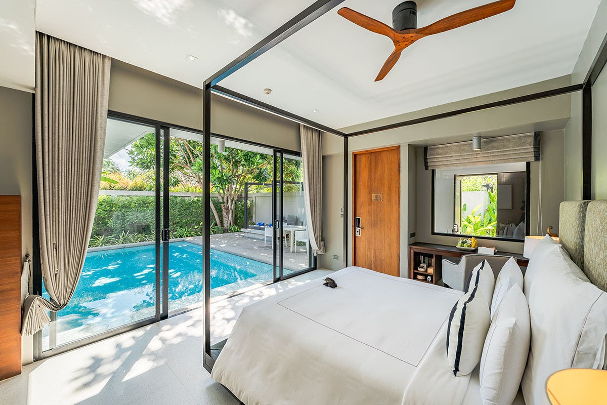 aleenta-phuket-phang-nga-resort-and-spa-phuket-grand-deluxe-pool-villa-01_153