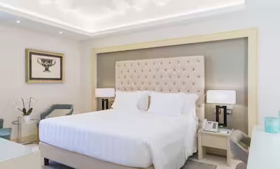 King Deluxe Room