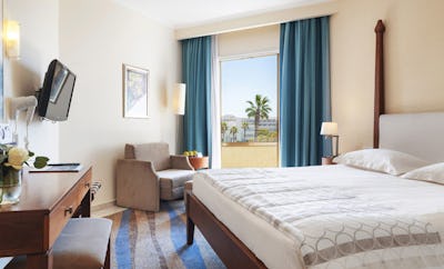 Deluxe Room Side Sea View