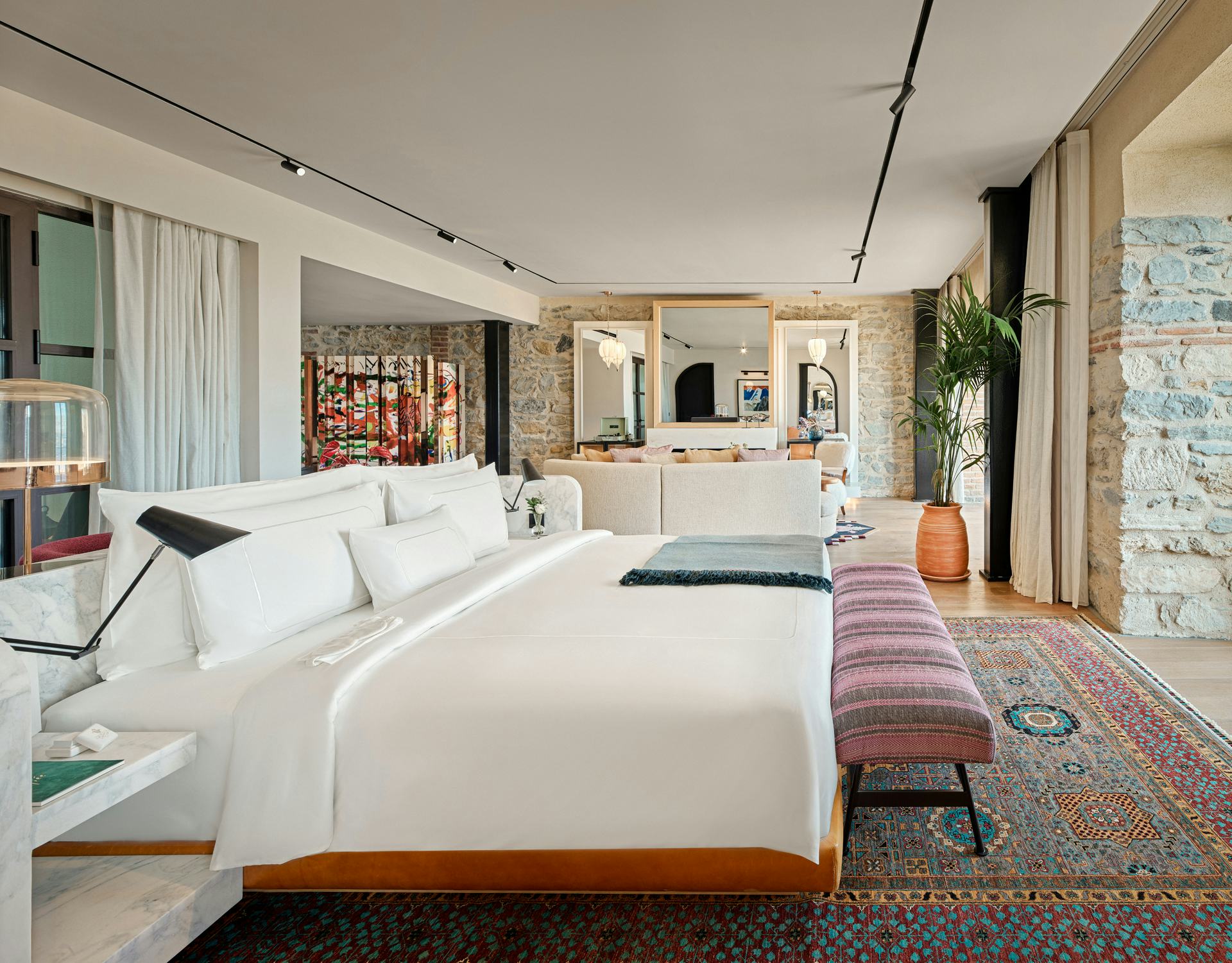 Lumière Suite Casthouse