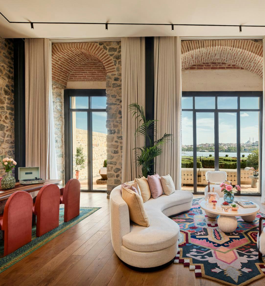 aliee-istanbul-turkiye-veranda-suite-casthouse-01_13582