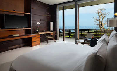 3 Bedroom Hillside Villa