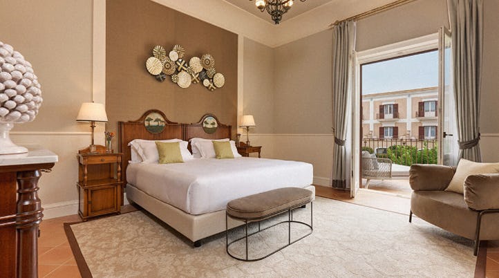 Superior Suite Pool View