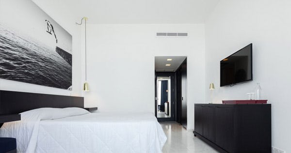 Family 2 Superior Sea