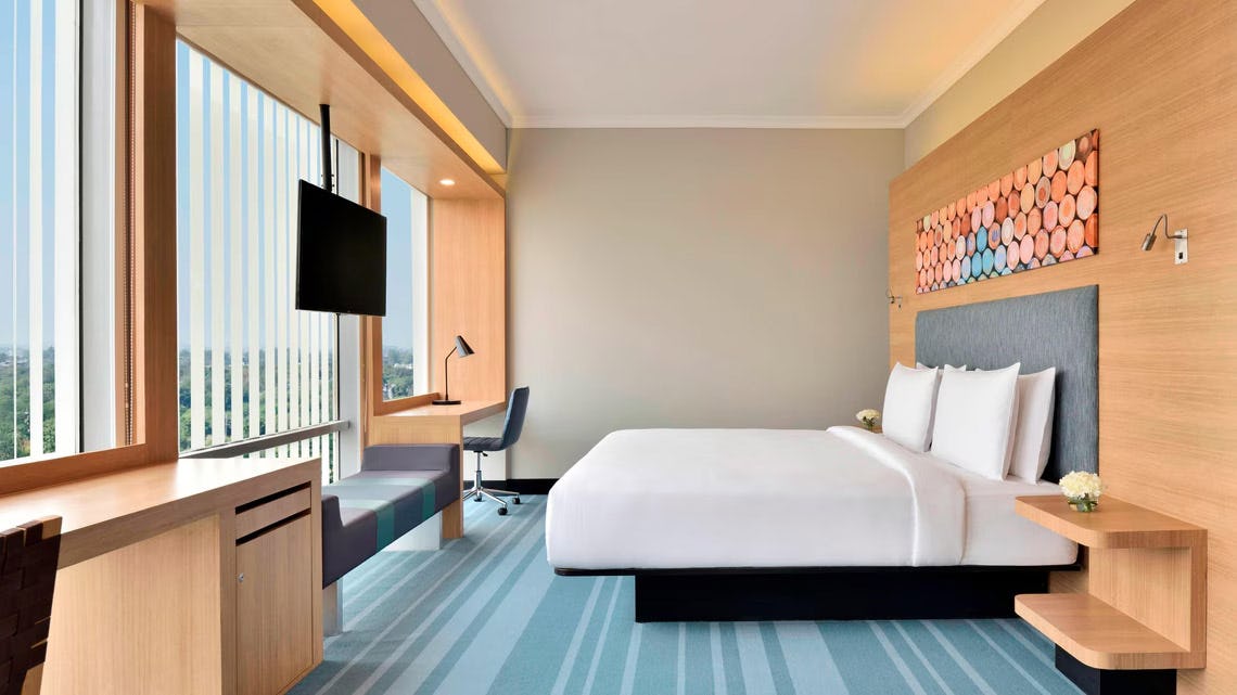 aloft-new-delhi-aerocity-guest-room_10531