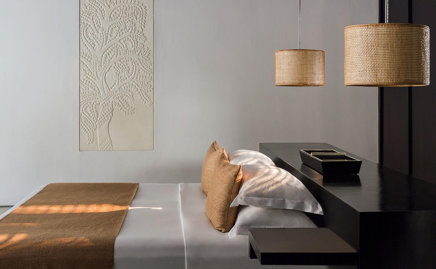 amansara-resort-siem-reap-cambodia-courtyard-suite-02_8931