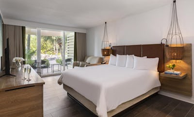 Matacumbe Courtyard View King Lanai