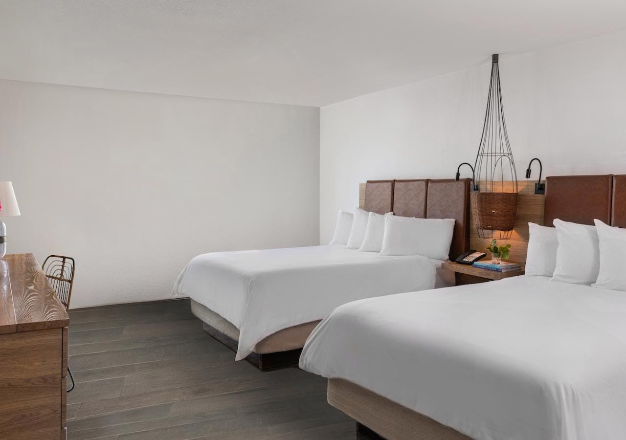 Standard Oceanfront One Bedroom Suite Two Queen Beds