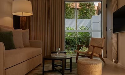 ONE BEDROOM POOL VILLA