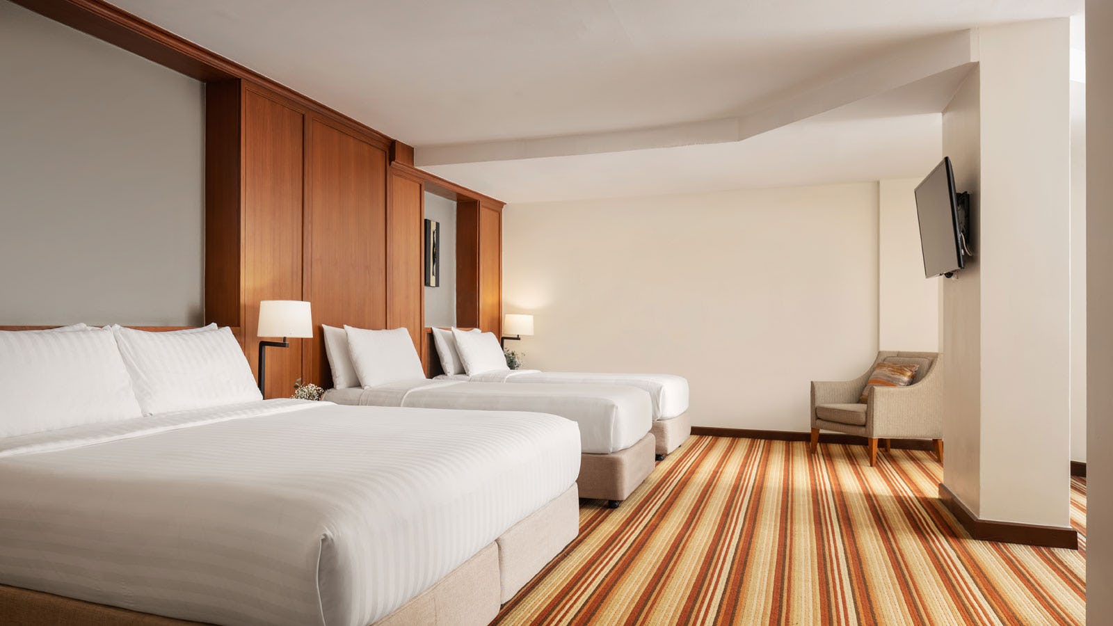 amari-don-muang-airport-hotel-deluxe-family_2418