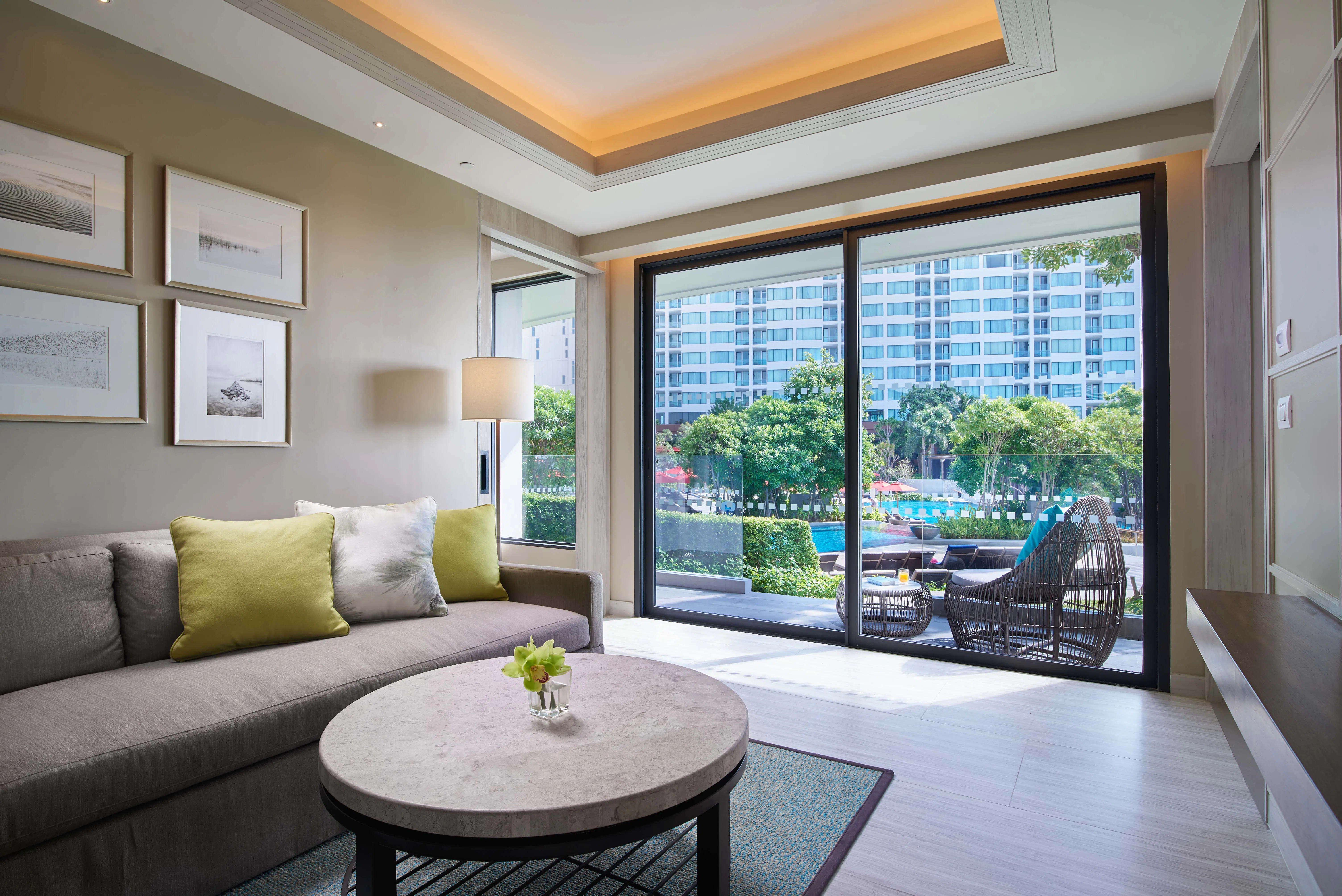Club Amari Suite Poolside