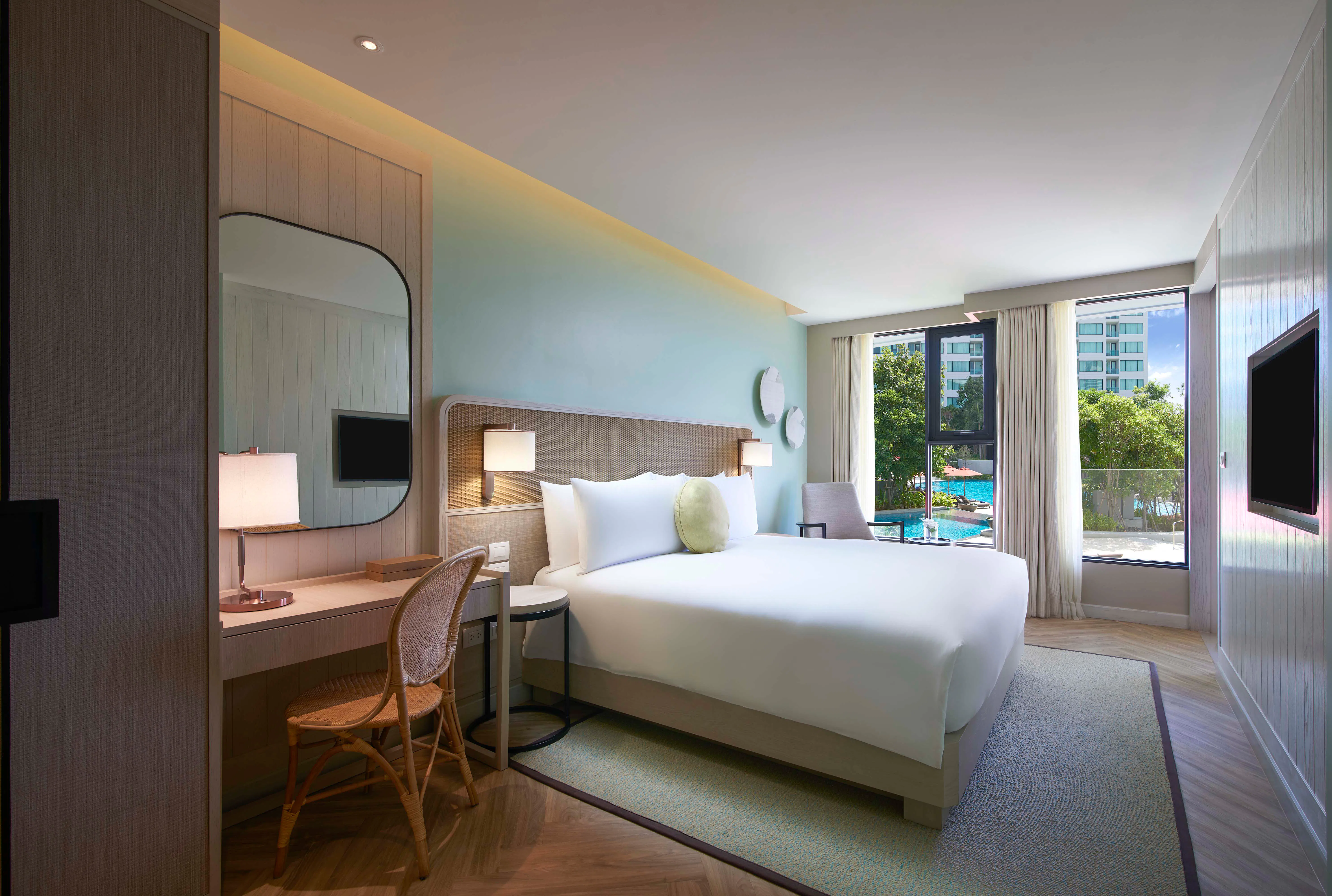 Club Grand Amari Suite Poolside
