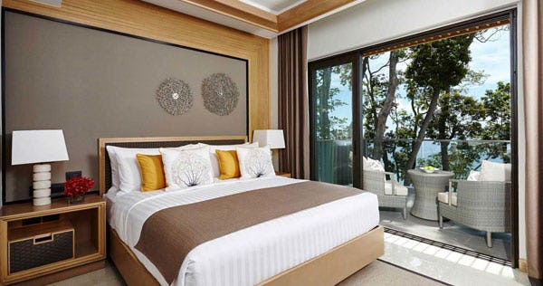 amari-phuket-club-two-bedroom-suite-ocean-view-balcony-02_155