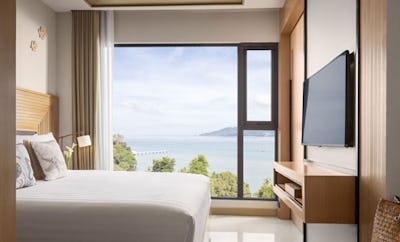 One Bedroom Suite Ocean View Coral Lounge