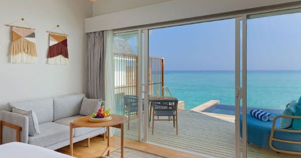 amari-raaya-maldives-ocean-pool-villa-02_11794