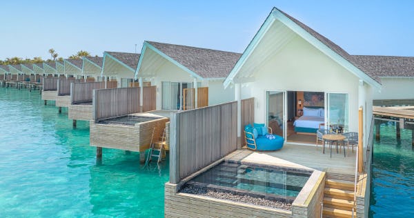 amari-raaya-maldives-ocean-pool-villa-03_11794