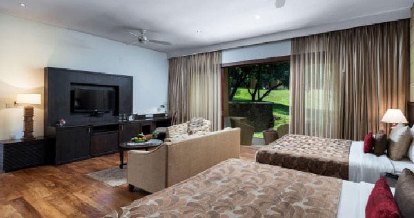 SIGNATURE FAMILY SUITE