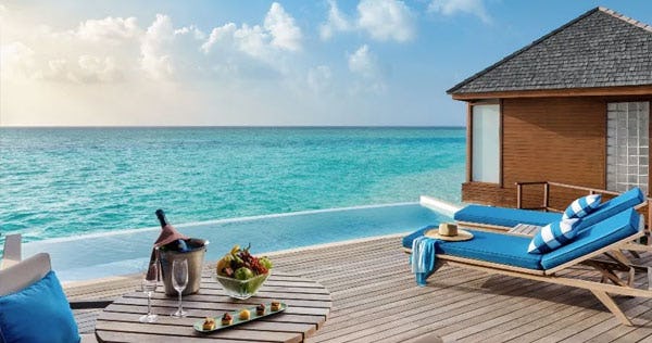 anantara-dhigu-resort-and-spa-maldives-deluxe-sunset-over-water-pool-villa-02_117