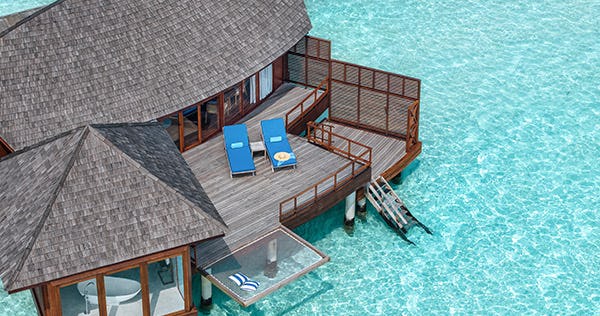 anantara-dhigu-resort-and-spa-maldives-sunrise-over-wate-villa-02_117