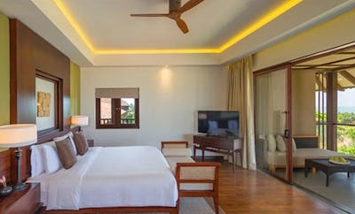 One Bedroom Ocean View Suite