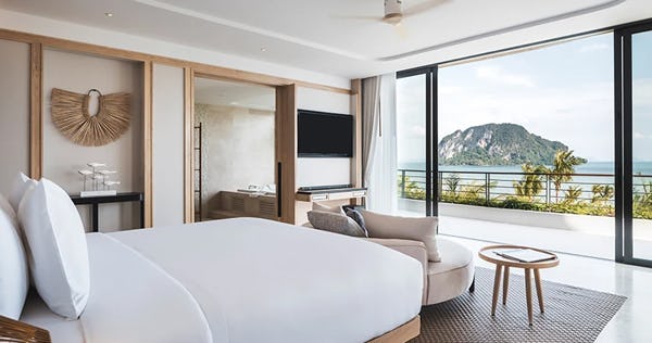 SEA VIEW POOL PENTHOUSE