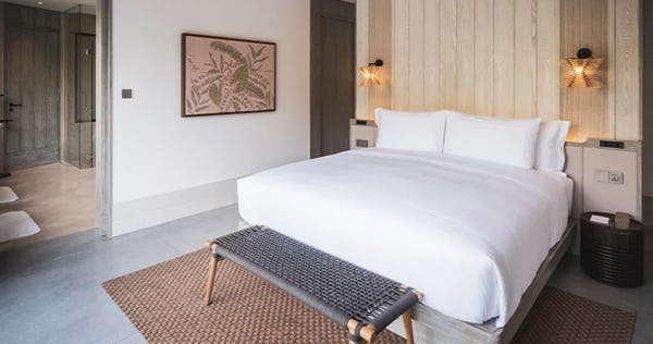 WELLNESS LAGOON POOL VILLA