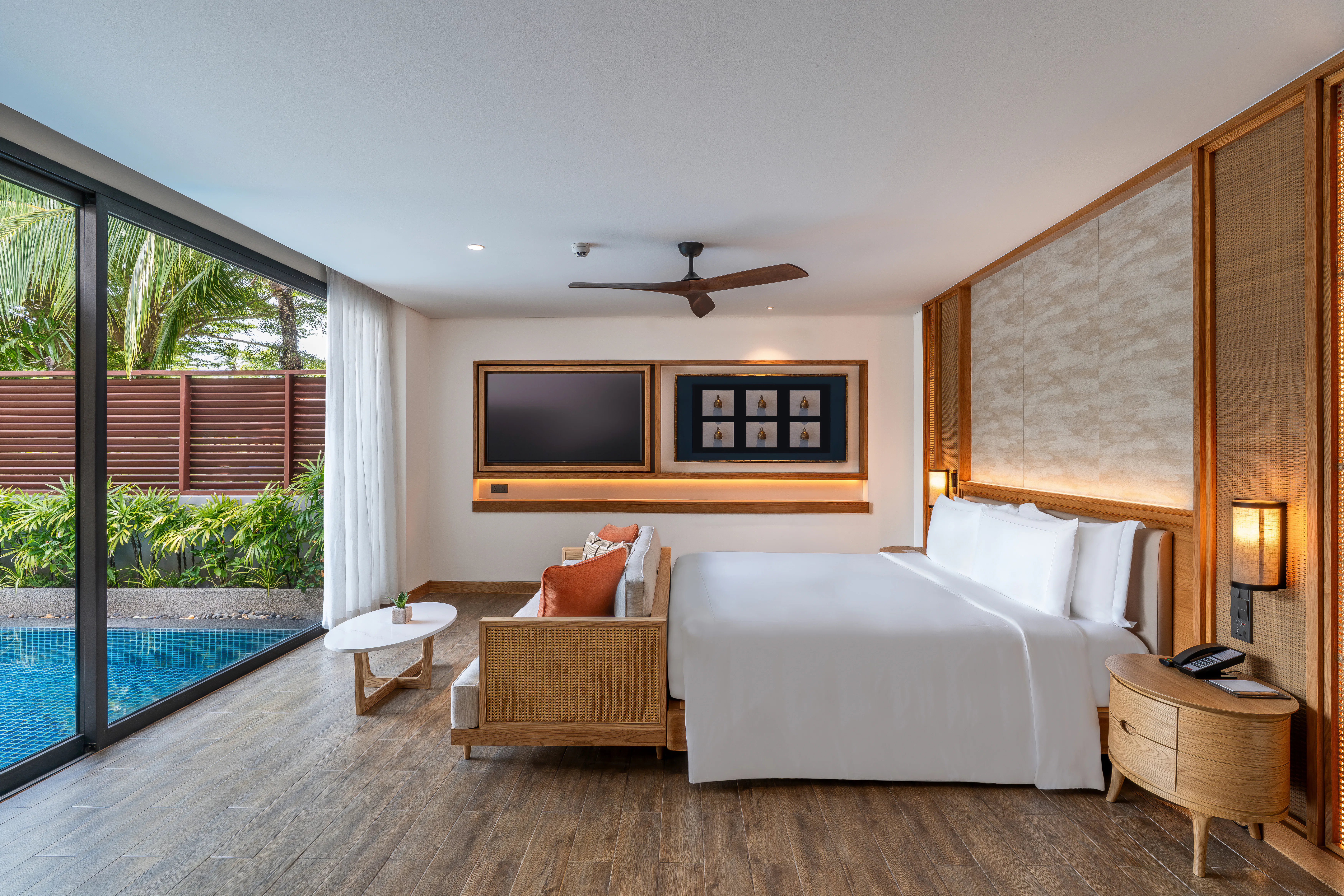 anantara-mai-khao-phuket-villas-pool-pavilions-room-01_7406