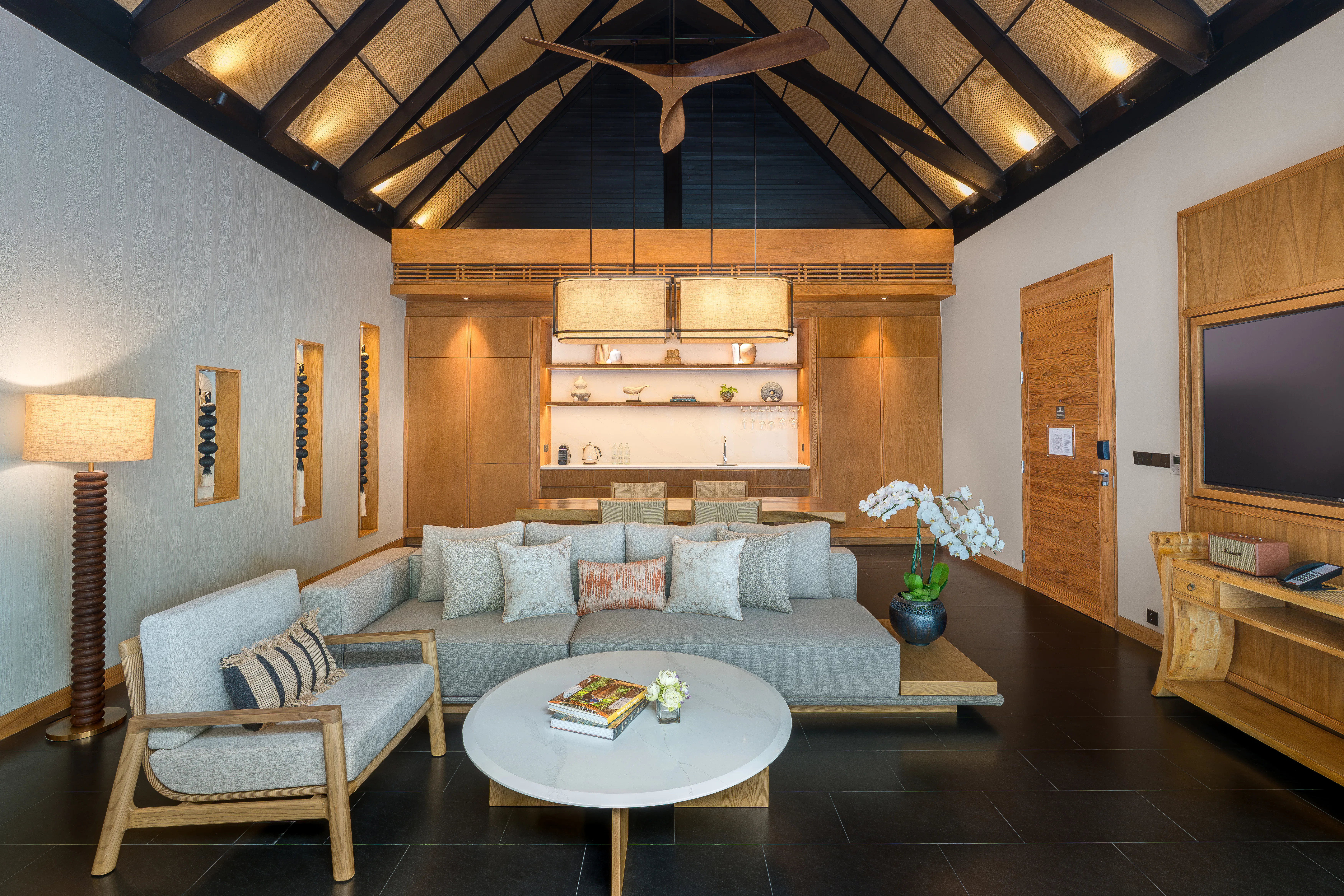 anantara-mai-khao-phuket-villas-pool-pavilions-room-02_7406
