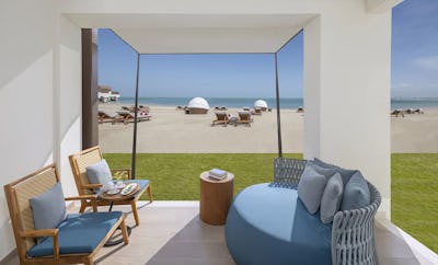 Deluxe Beach Front Room