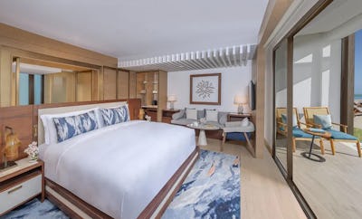 Deluxe Beach Front Room