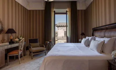 Premium Double City View