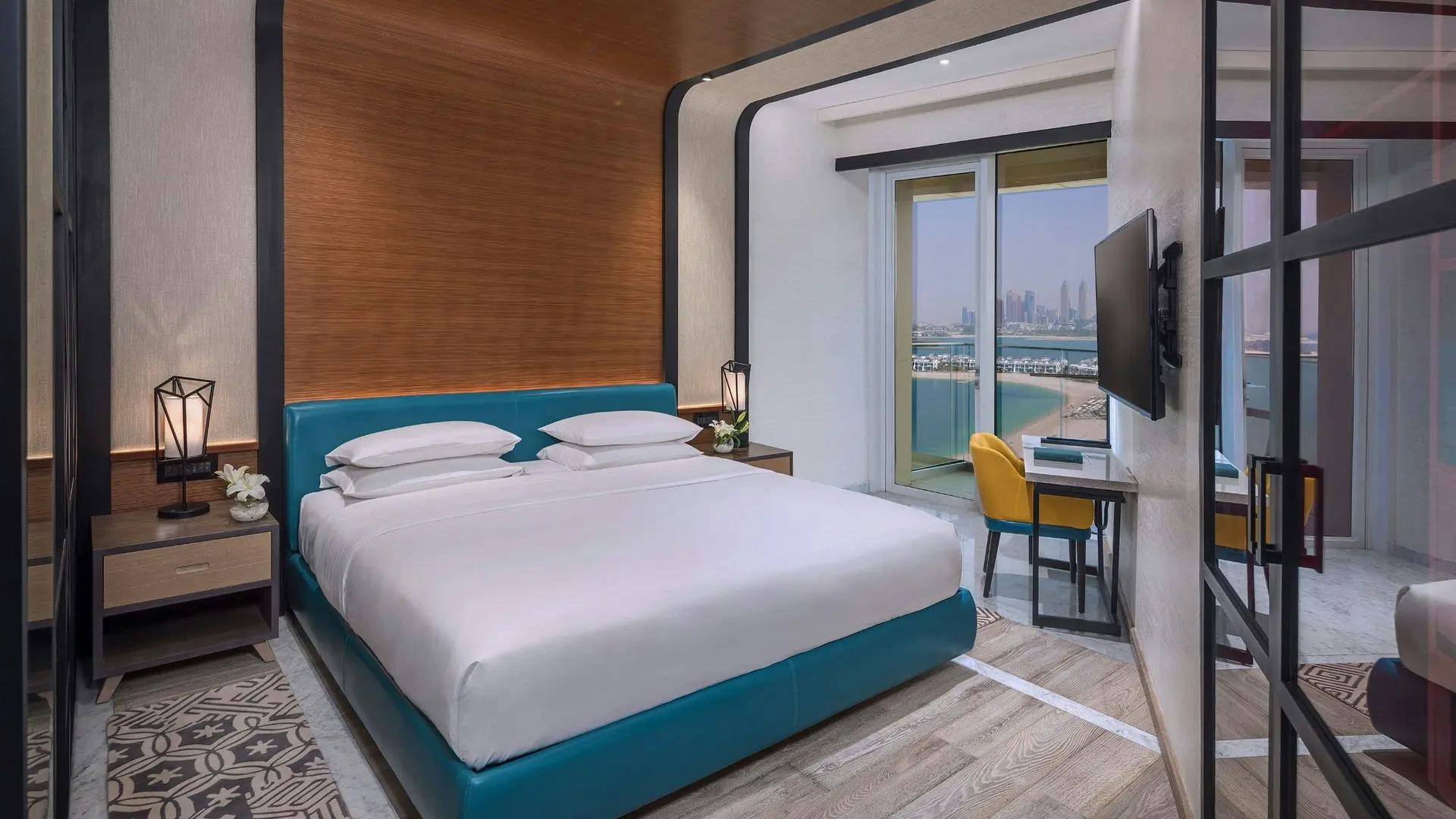 Junior Suite with Balcony