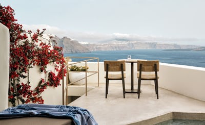 andronis-boutique-hotel-santorni-greece-classic-suite-01_12891