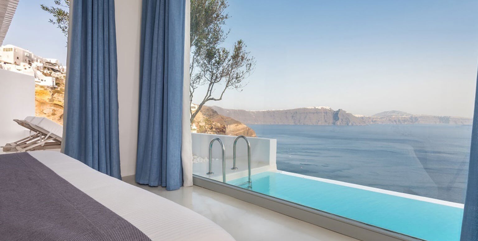 Exclusive Suite With Infinity Pool