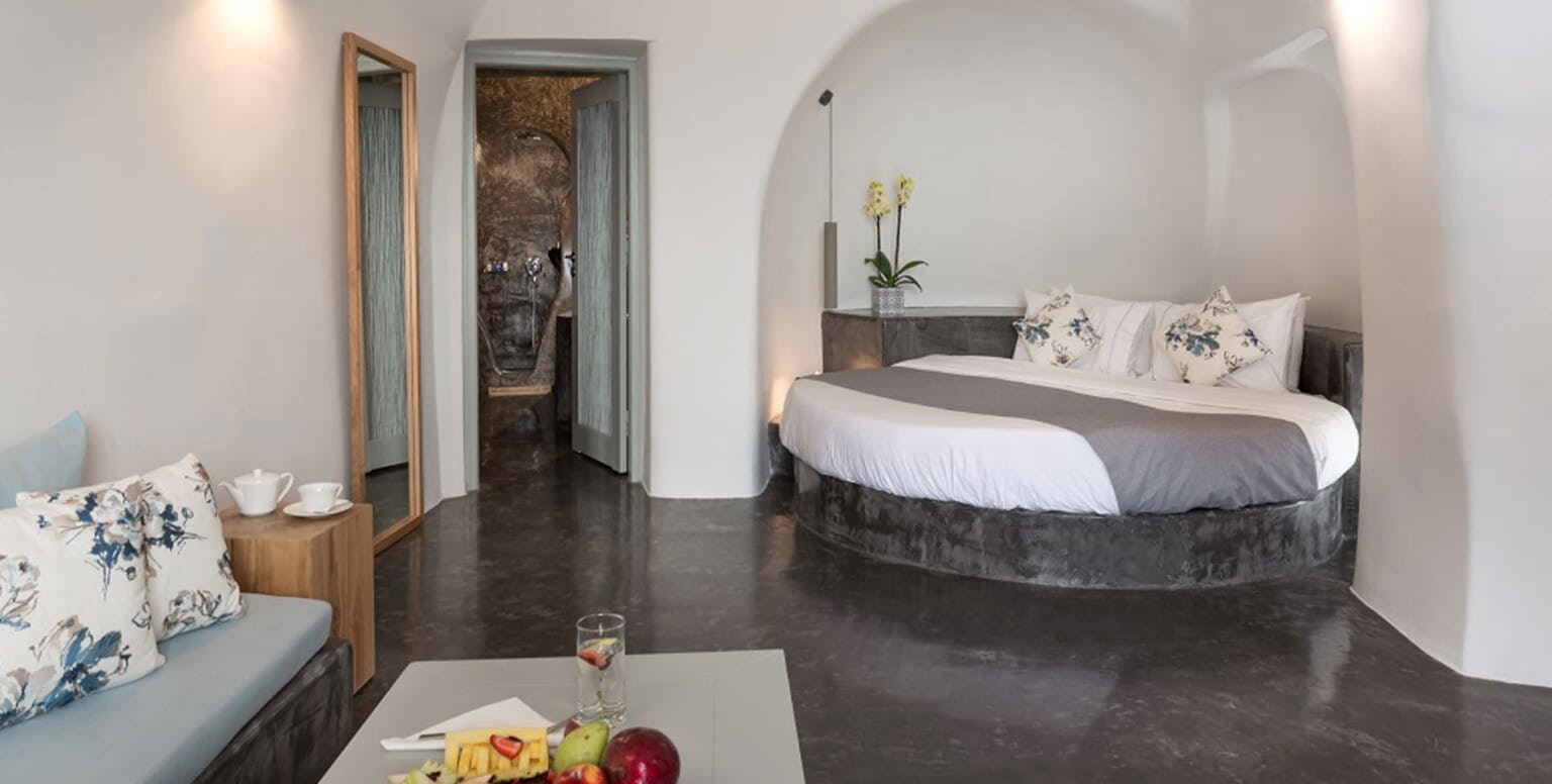 Superior Suite with Infinity Pool