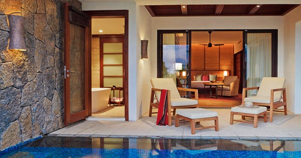 Luxury Pool Suites