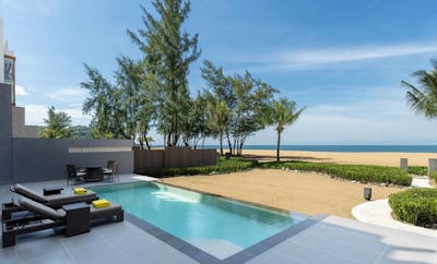 Beachfront Two-Bedroom Pool Suite